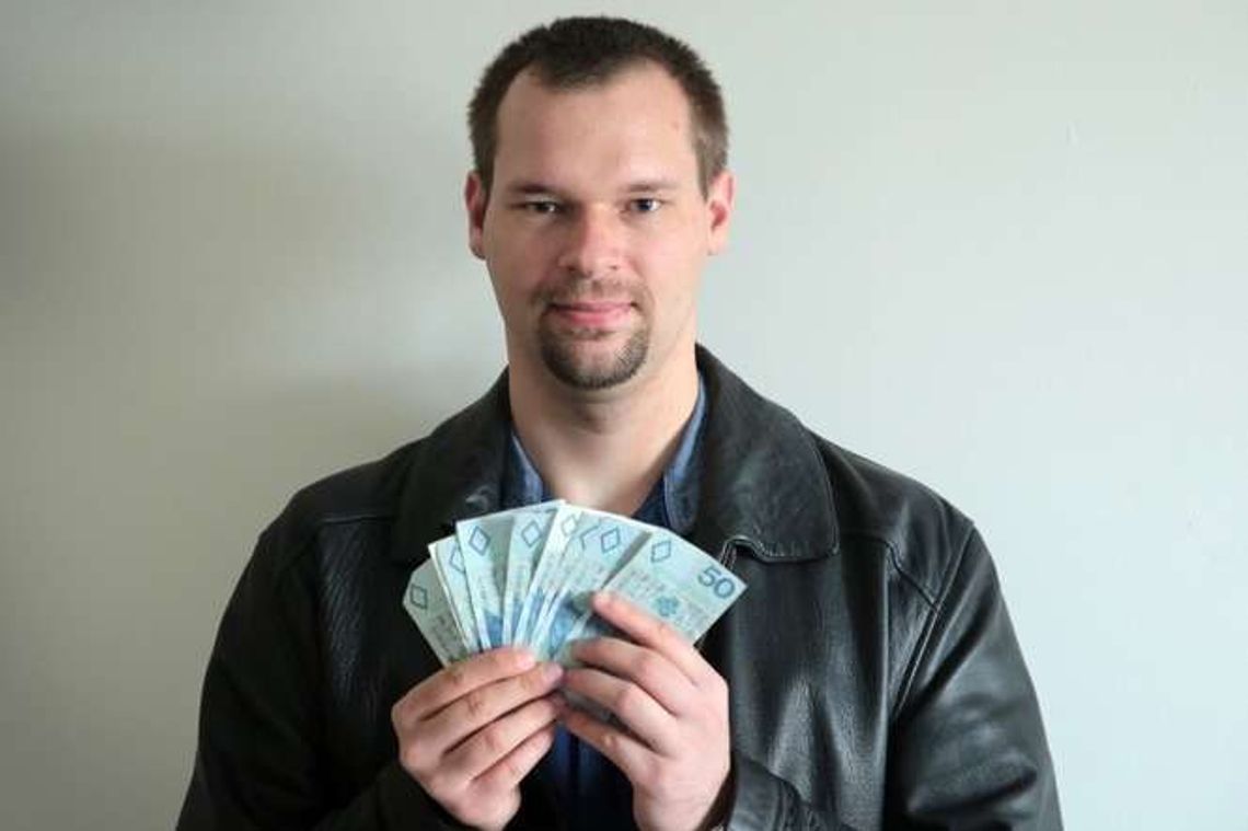 Pan Maciej wygrał 500 zł w naszej loterii. "To miła niespodzianka"