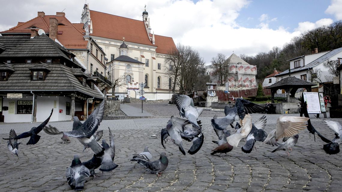 Pandemia uderzyła w branżę turystyczną i rozrywkową. Przedsiębiorcy nie wiedzą, czy przetrwają kryzys Pandemia uderzyła w branżę turystyczną i rozrywkową. Przedsiębiorcy nie wiedzą, czy przetrwają kryzys