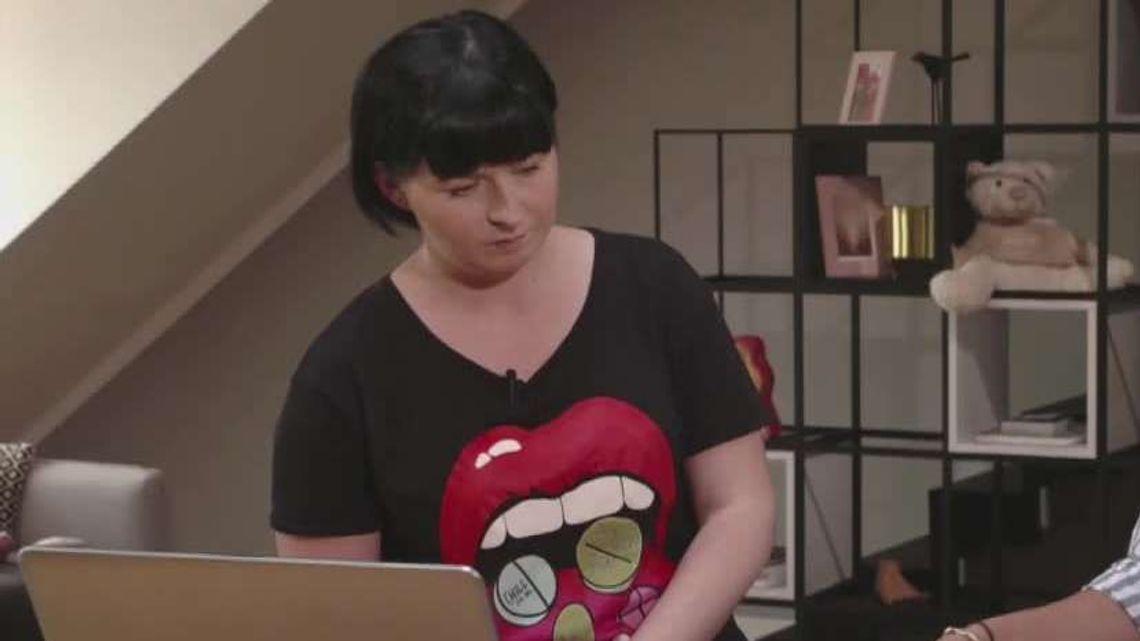 Pani Anna ma 30 lat, ale w internecie udaje 14-letnią Kamilkę. Ma ważny cel [wideo]