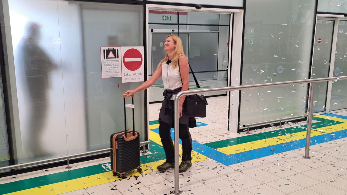Pani Magdalena ze Świdnika 4-milionową pasażerką lubelskiego lotniska