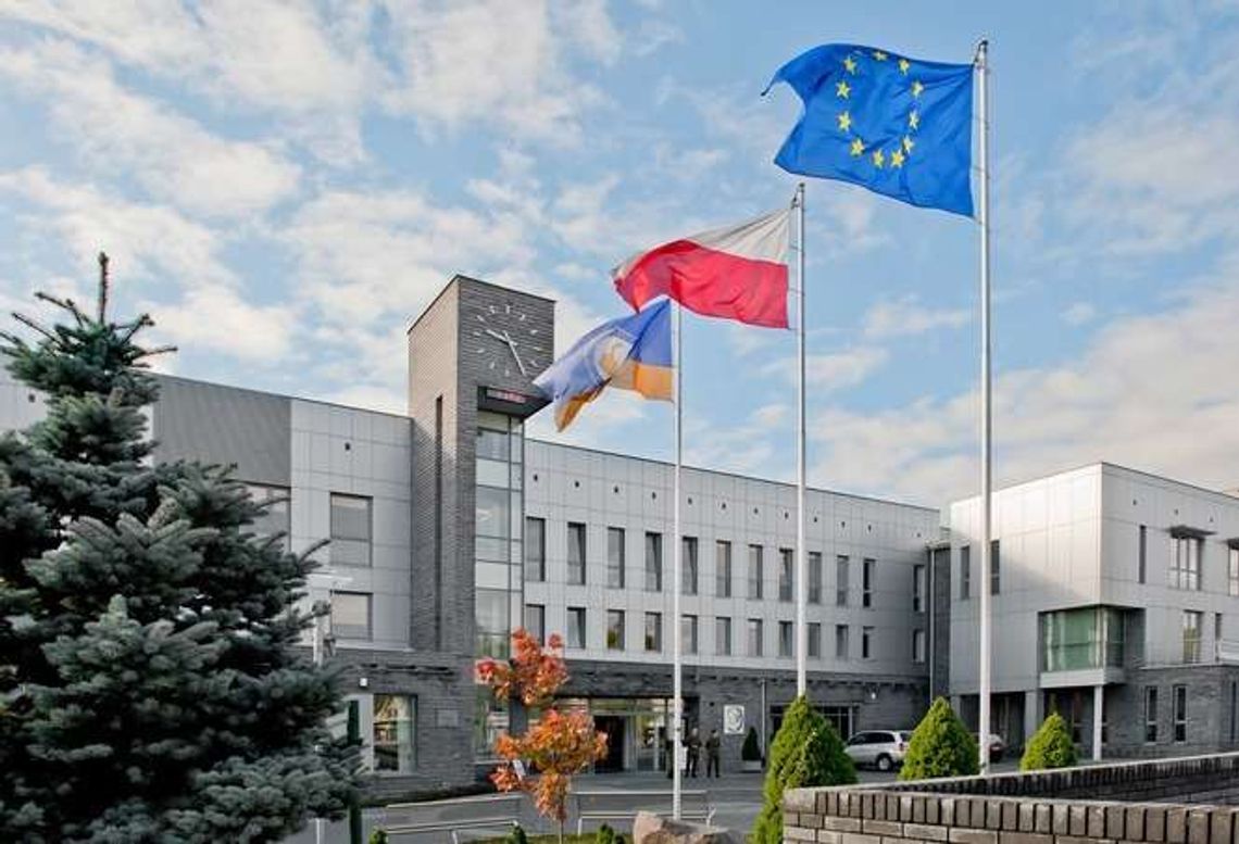 Państwowa Szkoła Wyższa szuka dziekana 