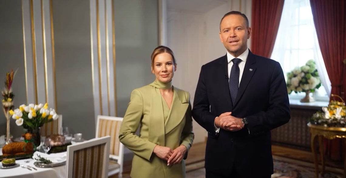 Para prezydencka złożyła życzenia wielkanocne. „Triumf dobra nad złem” Para prezydencka złożyła życzenia wielkanocne. „Triumf dobra nad złem”