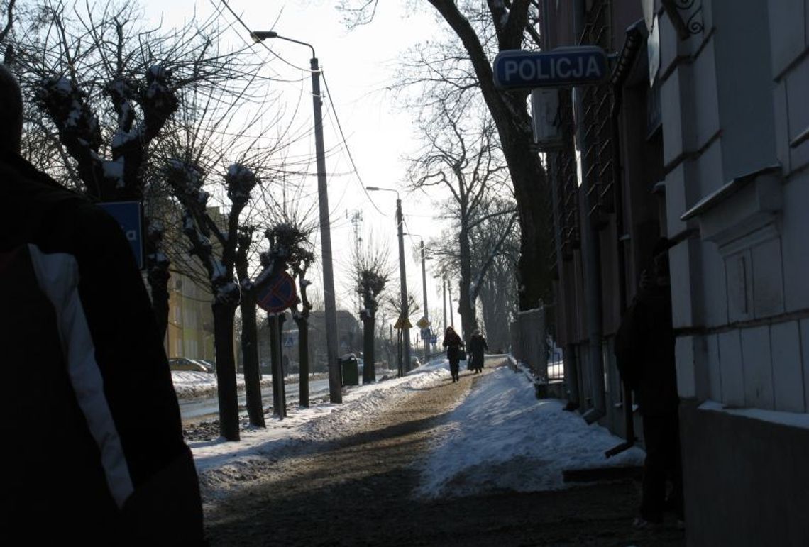 Parczew. Sklepowy złodziej wpadł z perfumami