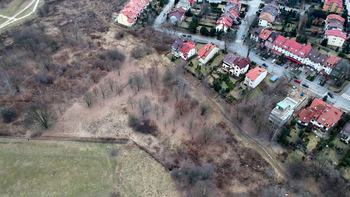 Park Jana Pawła II ma pod górkę. Przetarg na jego powiększenie może być unieważniony