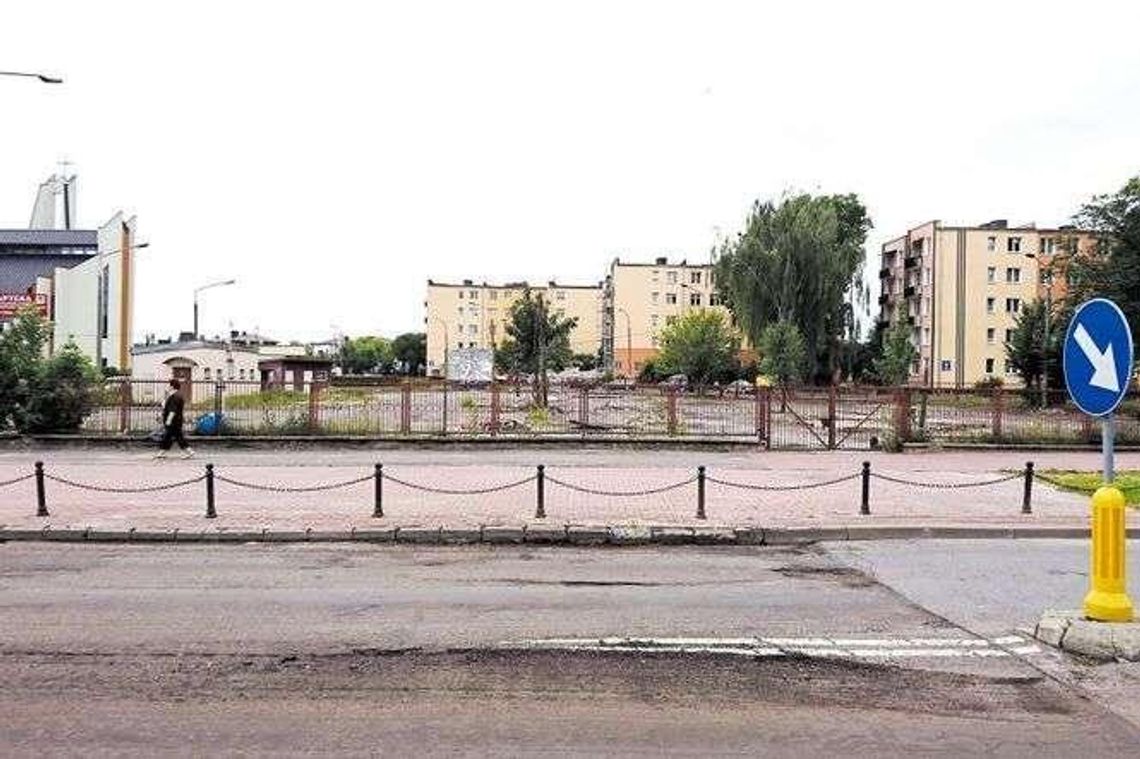 Parking w miejsce zlikwidowanego targowiska?