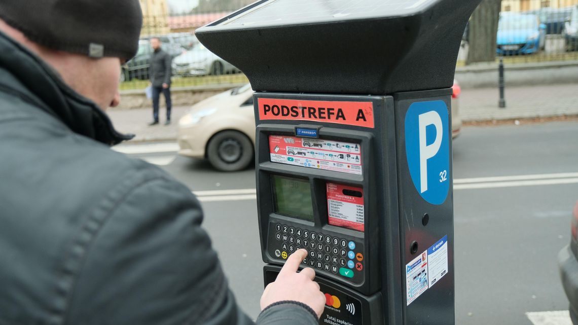 Parkowanie płatne w centrum Lublina o godzinę dłużej. Nowy cennik i zasady w strefie Parkowanie płatne w centrum Lublina o godzinę dłużej. Nowy cennik i zasady w strefie