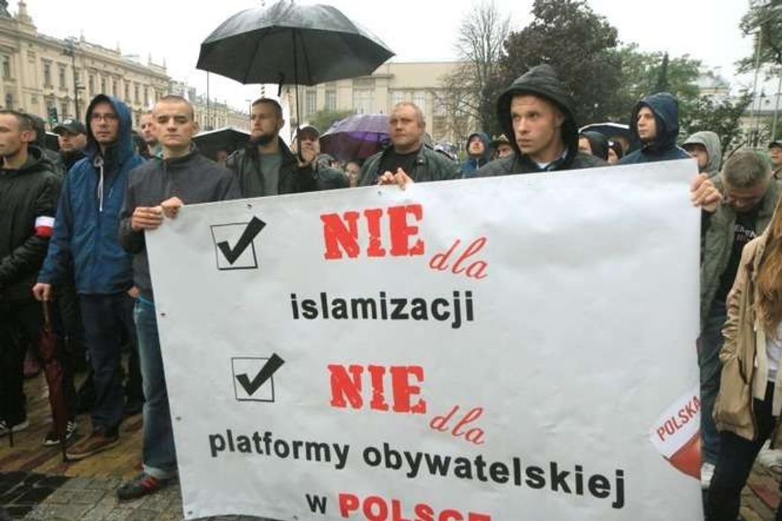 Partia Razem: Manifestacja przeciw imigrantom to wstyd dla miasta