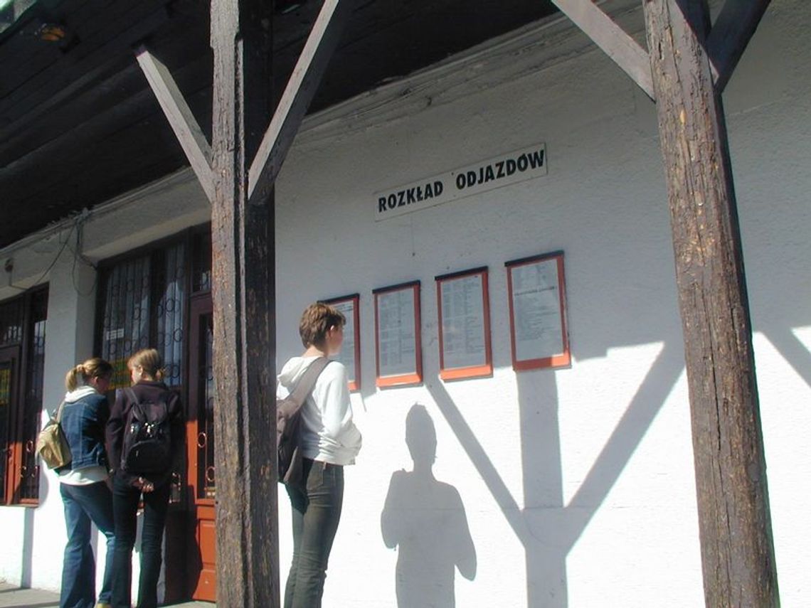 Pasażerowie wystawieni na chłód 