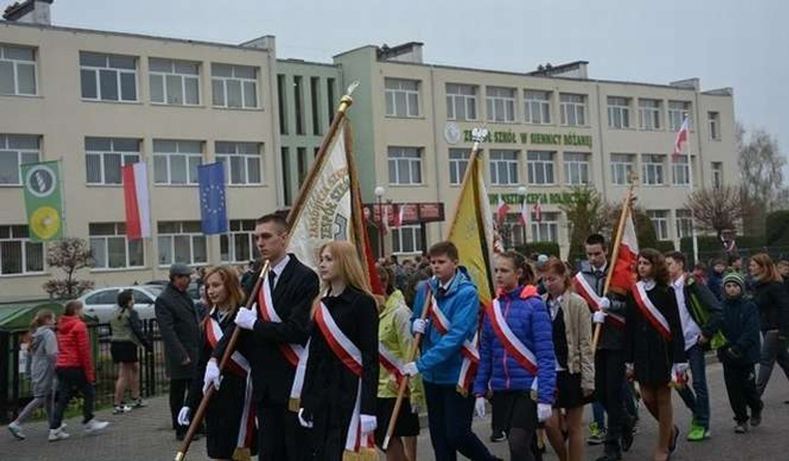 Patriotyczne uroczystości w Siennicy Różanej
