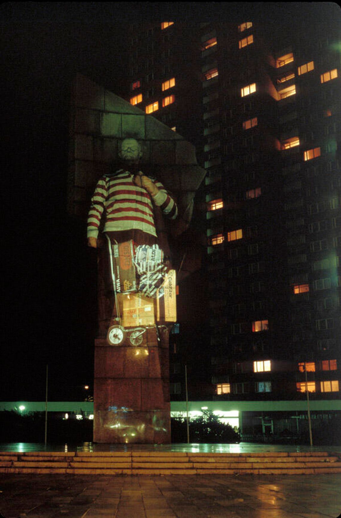 Paweł Brożyński „Paradoksy dostępności” – wykład w Galerii Labirynt