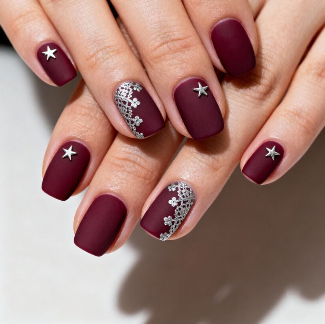 Paznokcie na Andrzejki 2025: magiczne inspiracje i trendy na niezapomnianą noc wróżb