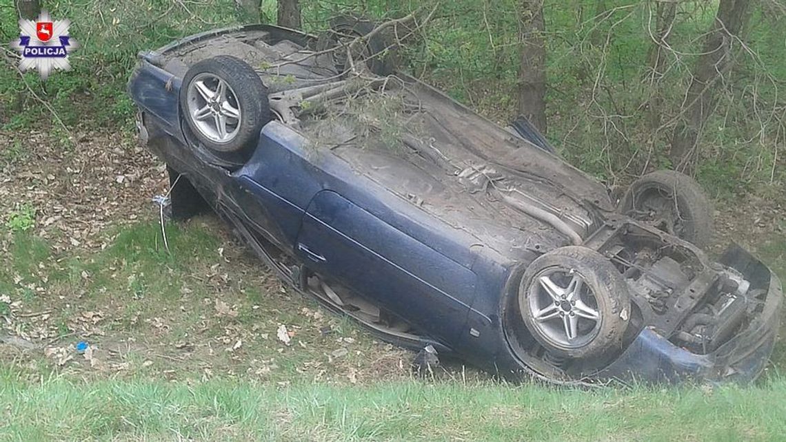 Pechowy kierowca. Kupił samochód, a dwa dni później dachował