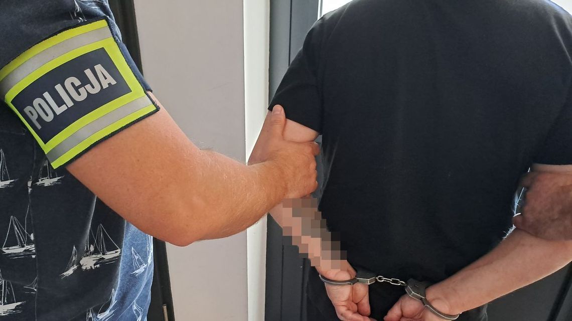 Pędził bimber i uprawiał konopie. "Przedsiębiorczy" rolnik trafi do więzienia