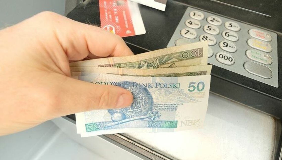 Pensja minimalna 2022. Pójdzie w górę, ale mniej niż chciały związki