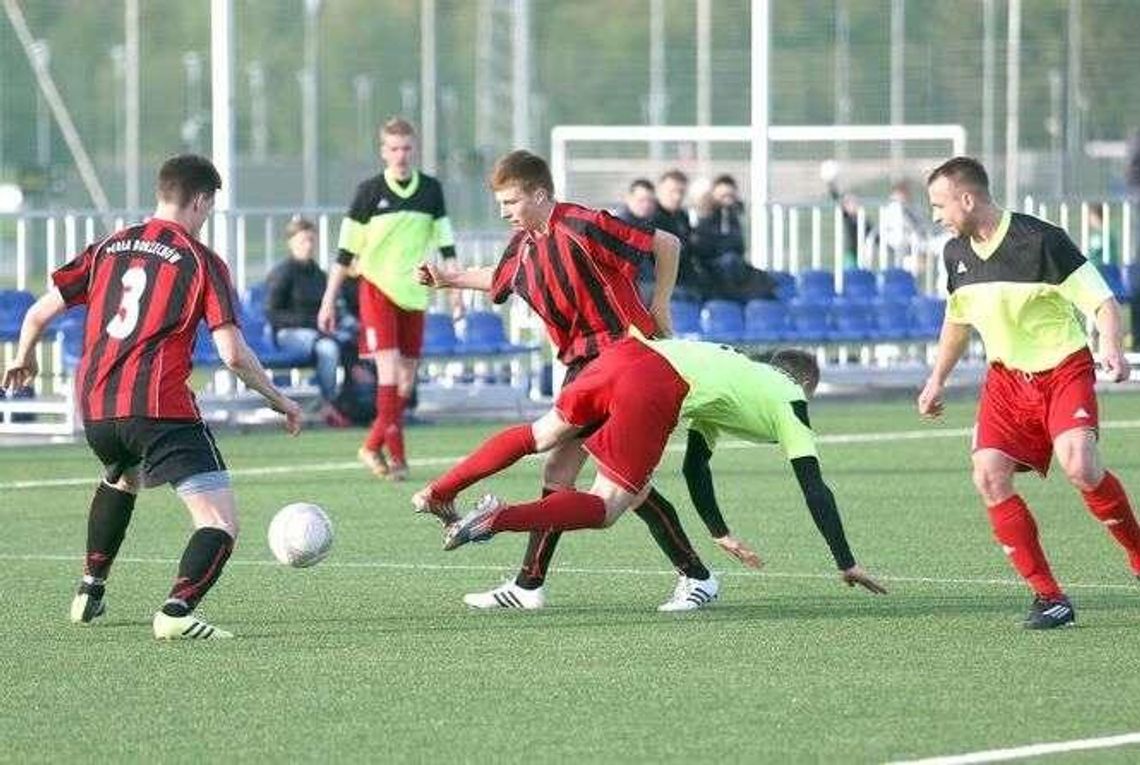 Perła Borzechów rozpoczyna przygotowania do nowego sezonu Perła Borzechów rozpoczyna przygotowania do nowego sezonu