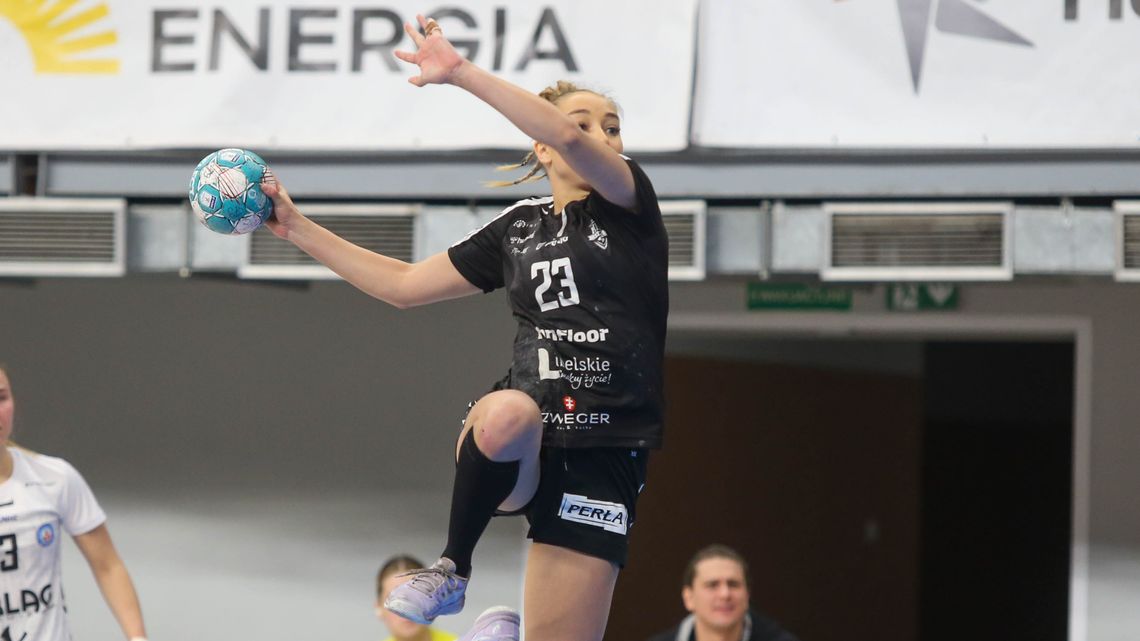 Pewna wygrana MKS FunFloor z Młynami Stoisław Koszalin