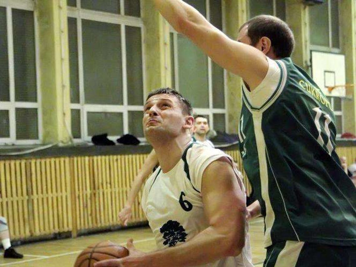 PGE Dystrybucja ograła Symbit i lideruje rozgrywkom Ligi Maxi PGE Dystrybucja ograła Symbit i lideruje rozgrywkom Ligi Maxi