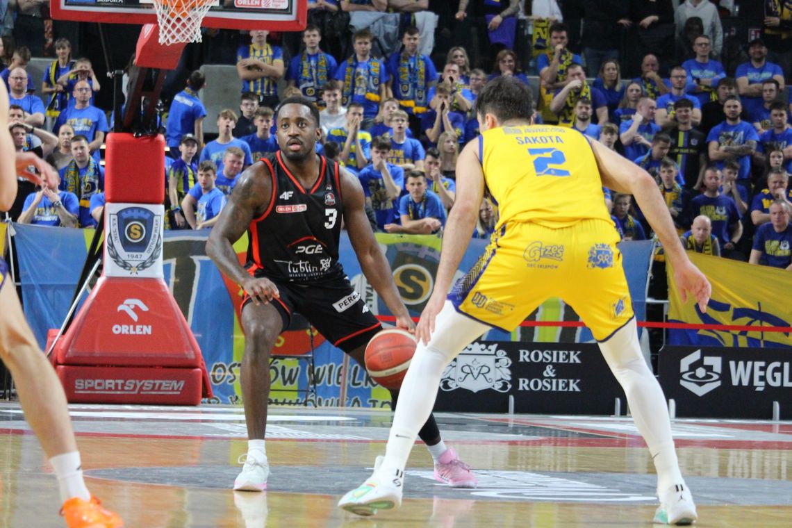 PGE Start Lublin w sobotę zagra u siebie z Anwilem. Musza patrzeć za plecy