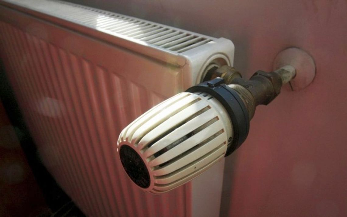 Piaski. Sweter w szkole niepotrzebny, uczniowie już nie zmarzną