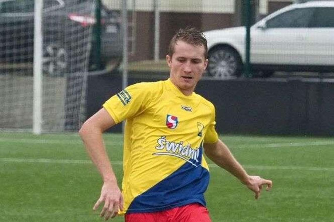 Piaskovia Piaski – Avia II Świdnik 3:1. Zagrali po męsku