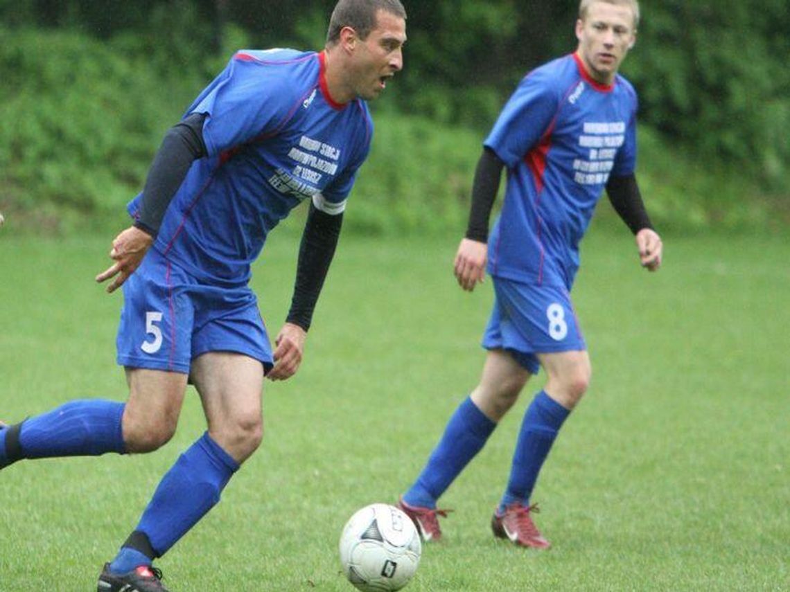 Piaskovia Piaski – Czarni Dęblin 1:3, fatalna passa trwa