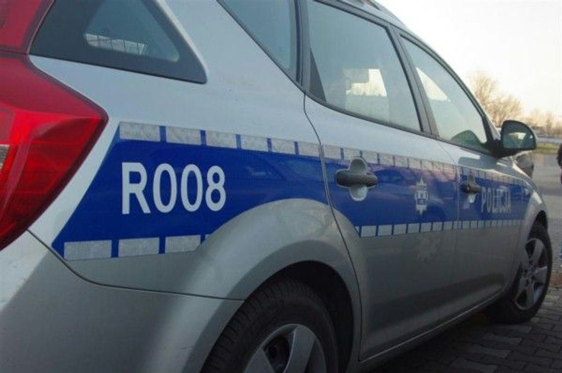 Pięciolatek porwał samochód z parkingu