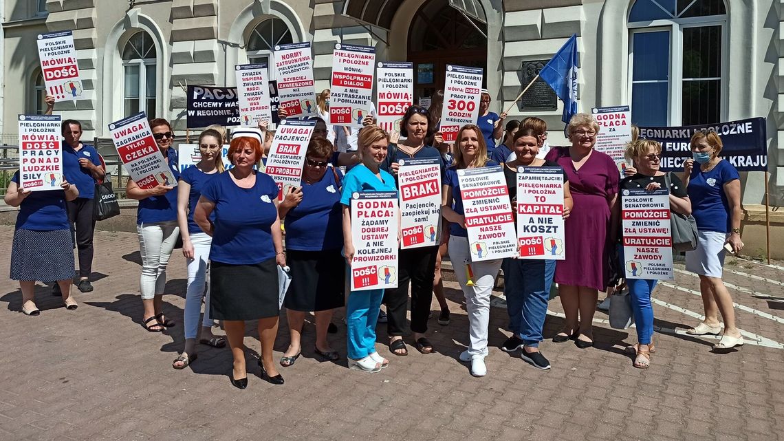 Pielęgniarki w Lublinie też odeszły od łóżek pacjentów. Chcą równych płac