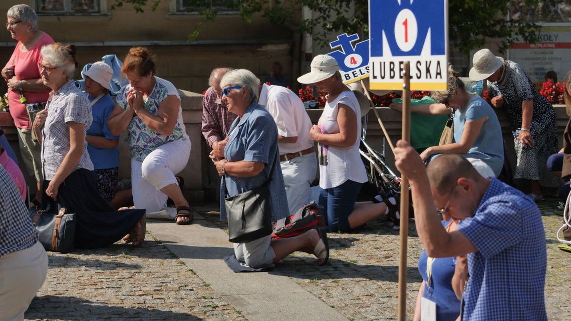 Pielgrzymi wyruszą z Lublina na Jasną Górę. Pójdzie mniej osób