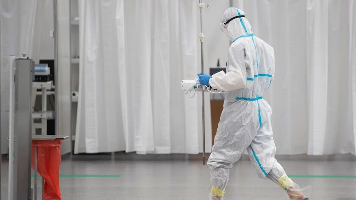 Pieniądze dla medyków. 5 tys. zł za walkę z COVID-19