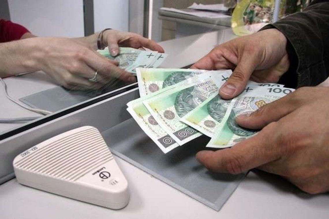 Pieniądze wójtów i burmistrzów z powiatu biłgorajskiego