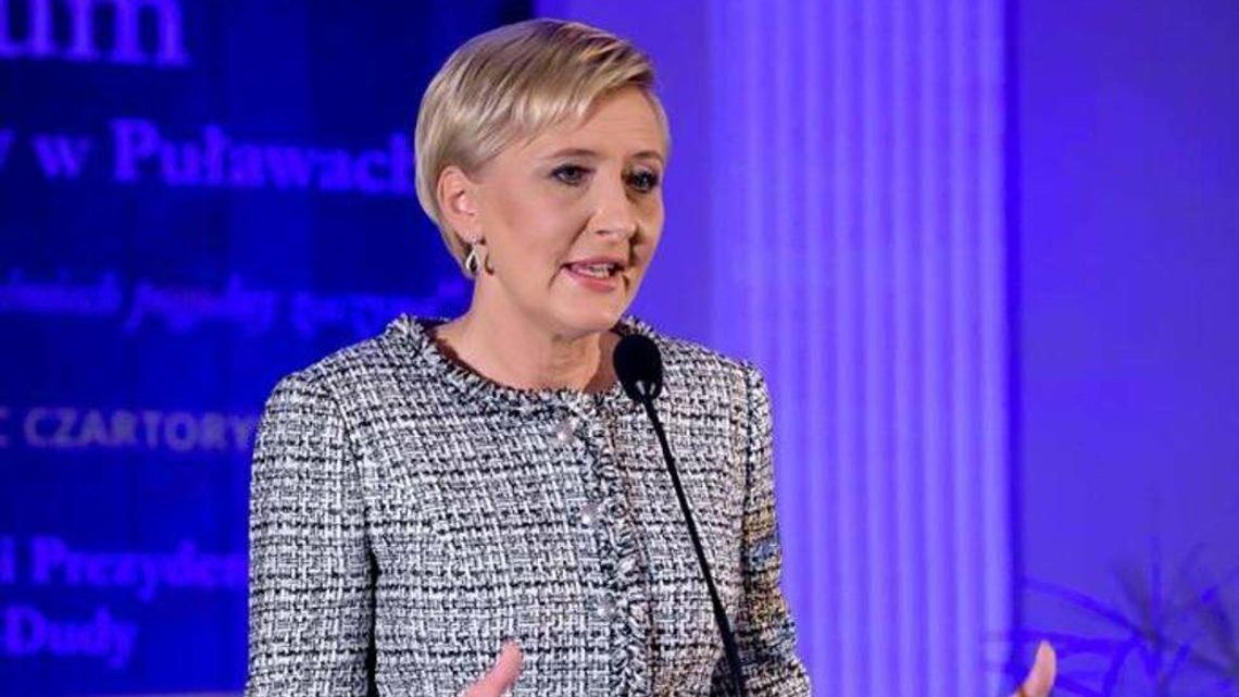 Pierwsza Dama przyjedzie dziś do Wierzbicy