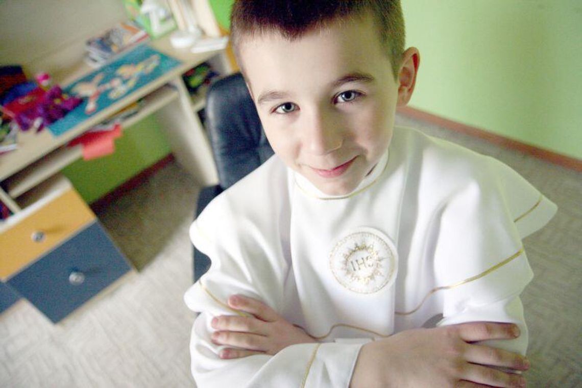 Pierwsza komunia: prezenty, ceny, stroje