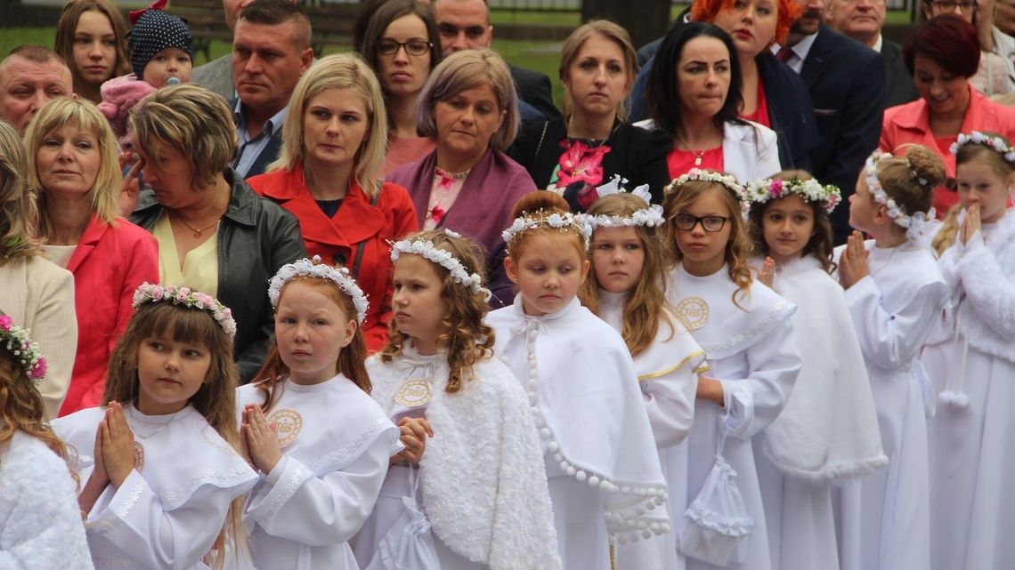 Pierwsza Komunia Święta w Parafii Wniębowzięcia NMP w Białej Podlaskiej [zdjęcia]