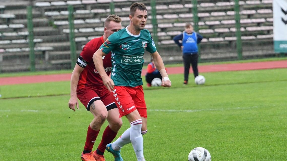 Pierwsza porażka Victorii i efektowna wygrana Hetmana. Wyniki zamojskiej klasy okręgowej Pierwsza porażka Victorii i efektowna wygrana Hetmana. Wyniki zamojskiej klasy okręgowej