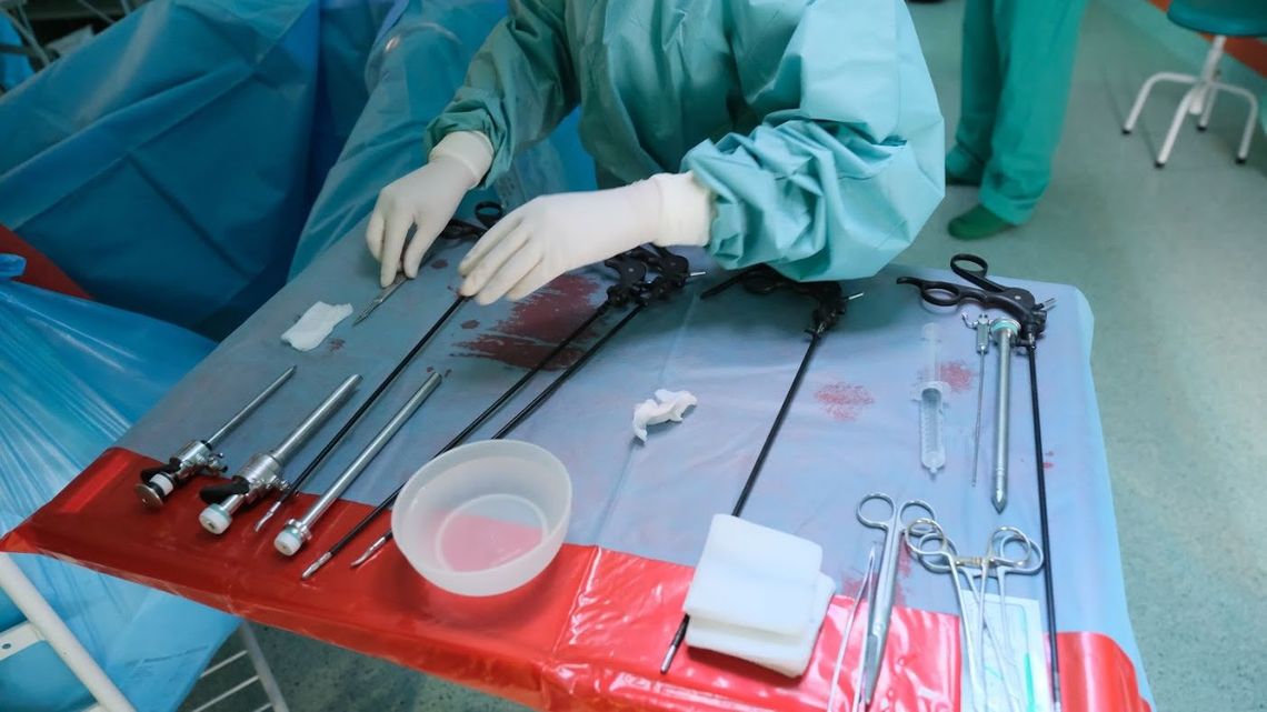 Pierwsza w Polsce transplantacja wątroby u zakażonej koronawirusem 