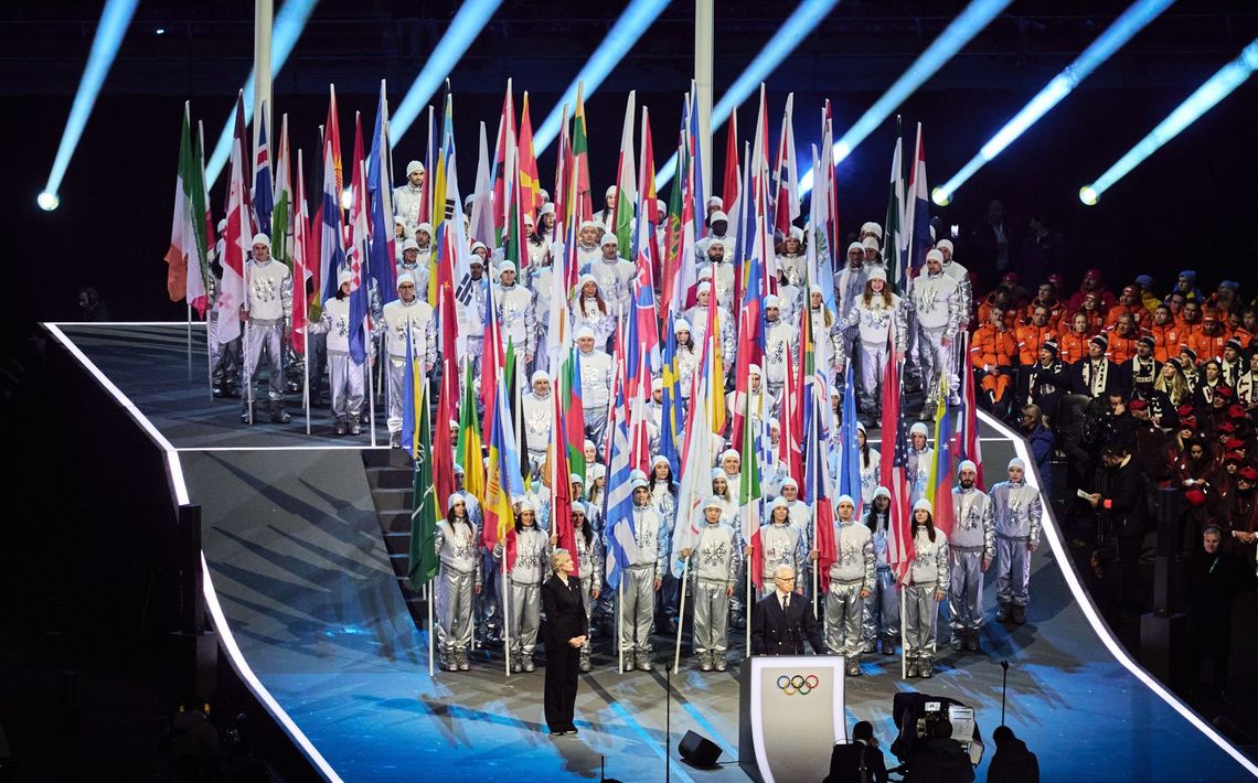 Jarosław Stawiarski podczas XXV Zimowych Igrzysk Olimpijskich Mediolan–Cortina 2026, wspierając polskich sportowców w wiosce olimpijskiej