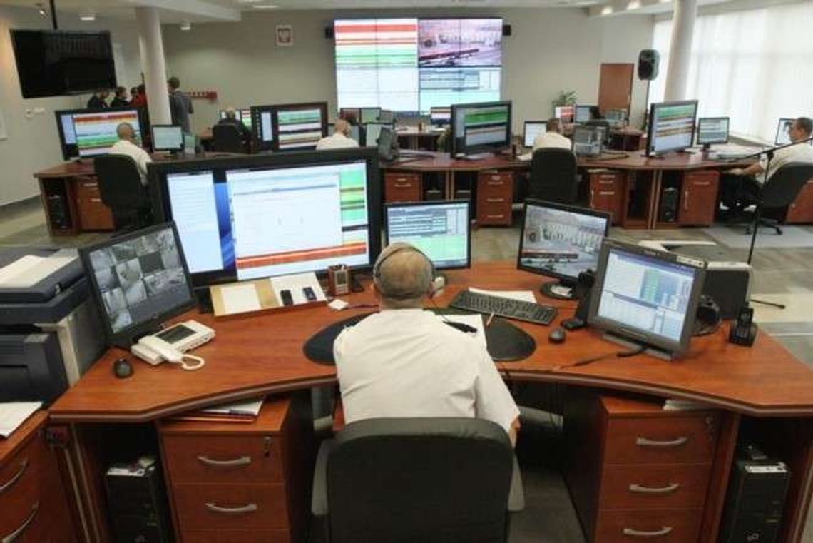 Pierwszy stopień alarmowy wprowadzony w Polsce. Uważaj na dziwnie zachowujące się osoby