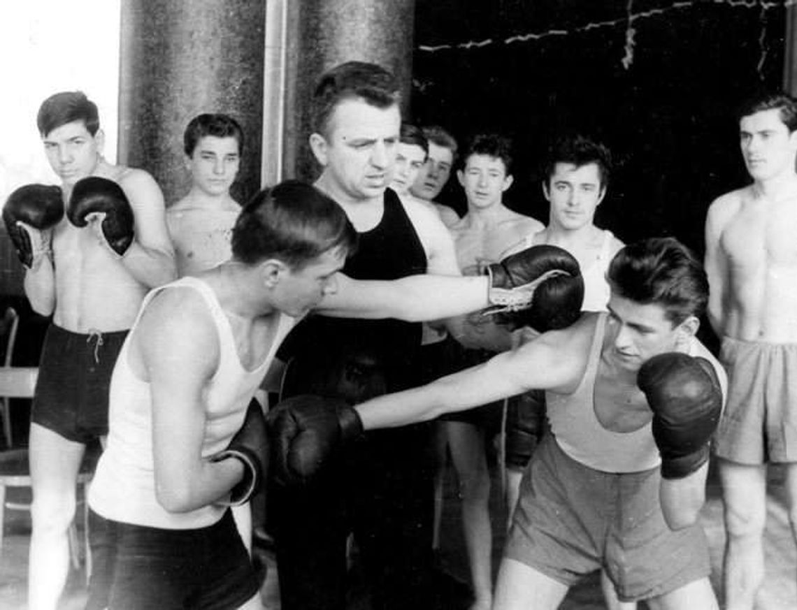 Pierwszy Turniej Bokserski na Moście Kultury