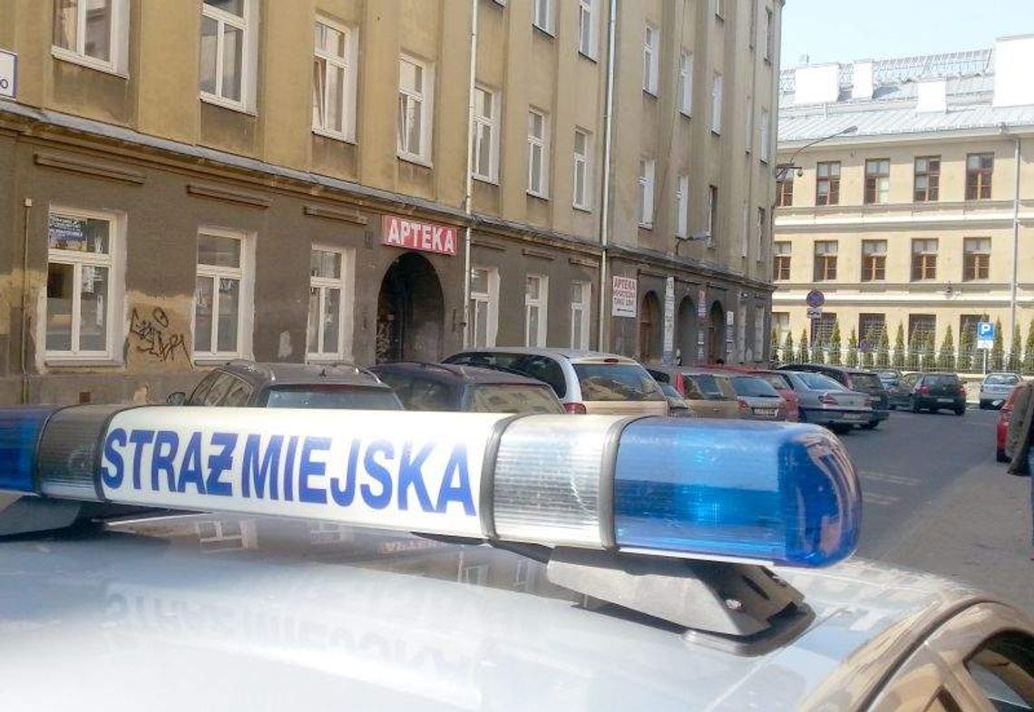 Piesi nie mogą przejść Piesi nie mogą przejść