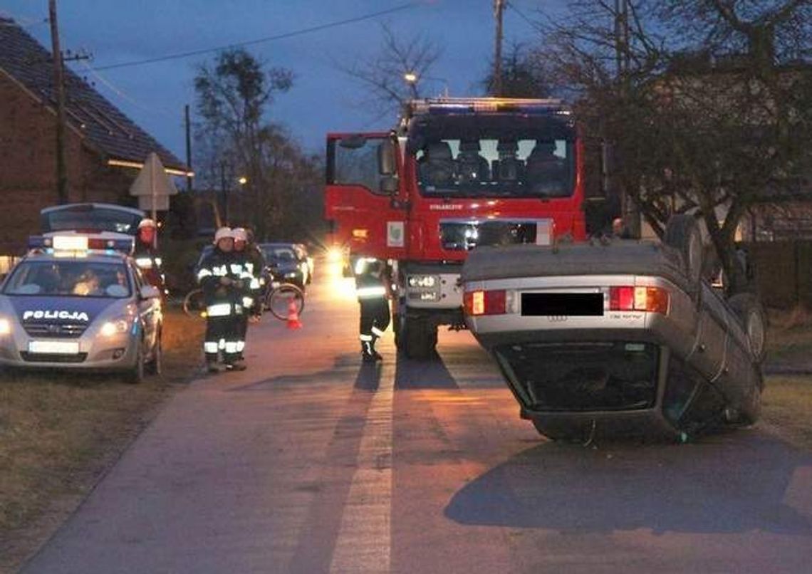 Pijana kobieta dachowała w audi. W alkomacie zabrakło skali
