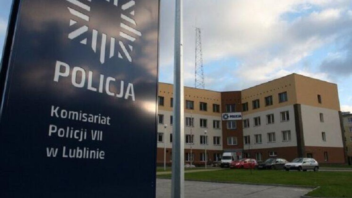 Pijana matka i pijany ojciec. Maleńkim chłopcem zajęła się ciotka