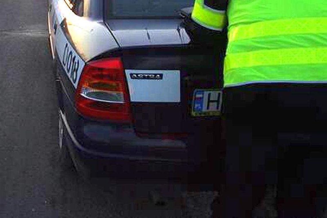 Pijana matka wiozła dziecko samochodem. Skończyła w rowie Pijana matka wiozła dziecko samochodem. Skończyła w rowie