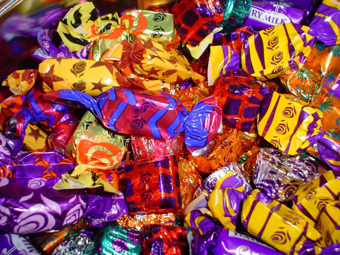 Pijany 60-latek włamał się do domu. Ukradł cukierki i zupki chińskie