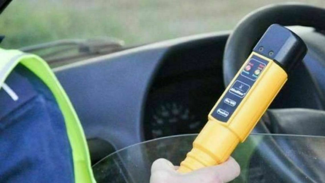 Pijany chciał prowadzić autobus ze szkolną wycieczką Pijany chciał prowadzić autobus ze szkolną wycieczką