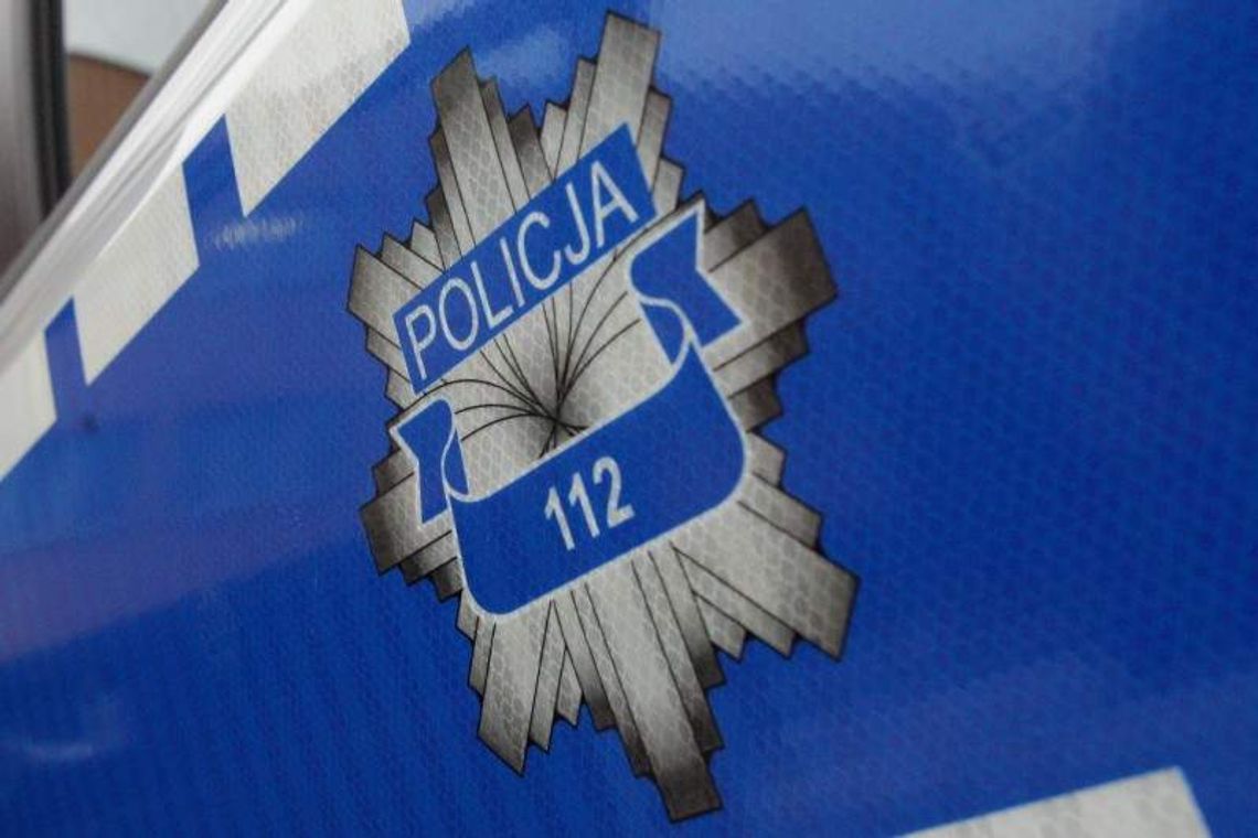 Pijany jechał po chodniku Pijany jechał po chodniku