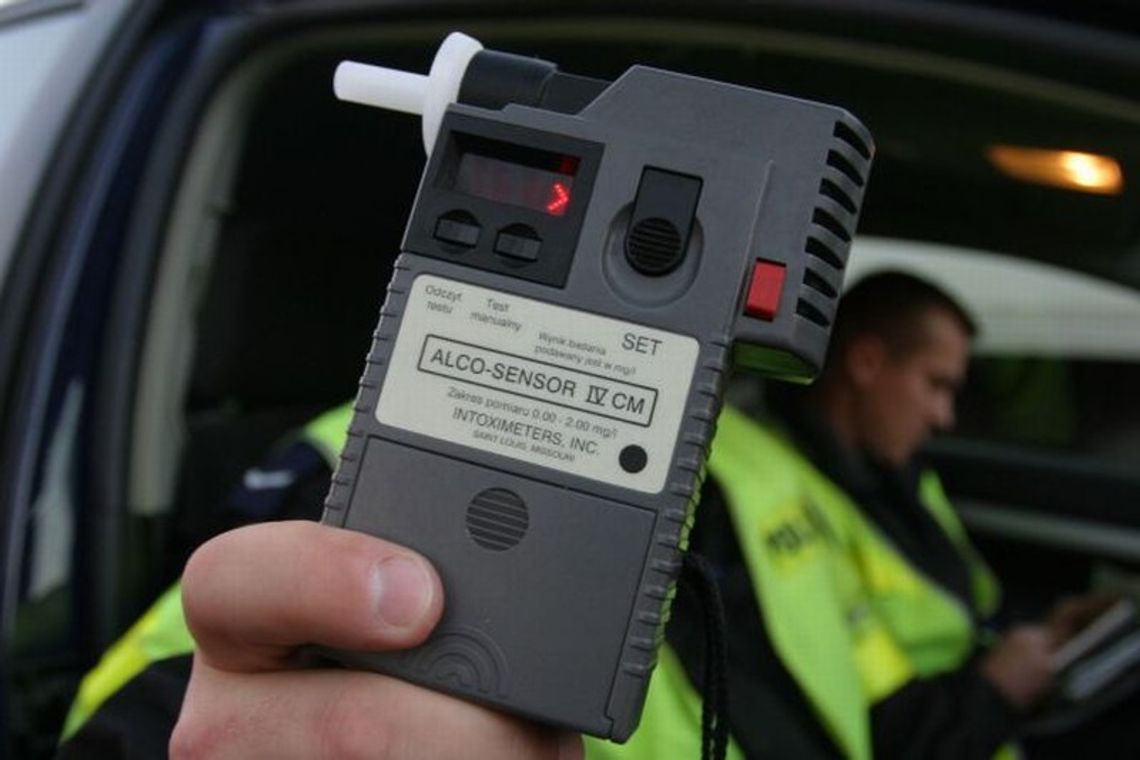 Pijany kierowca busa wiózł dzieci do szkoły