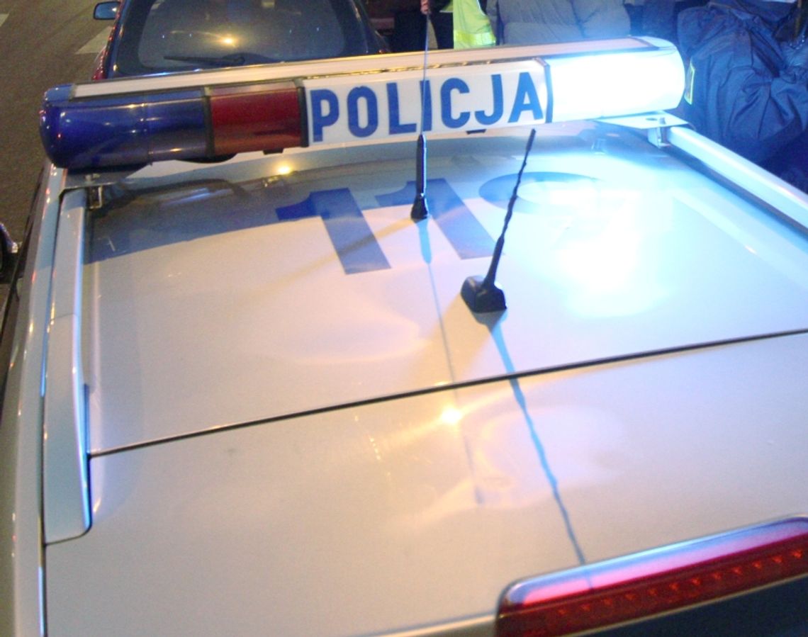  Pijany kierowca rozbił auto i chciał uciec. Zginął pasażer