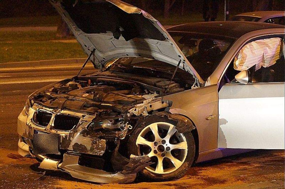 Pijany lekarz wjechał w policjantów. Już dwa razy stracił prawo jazdy