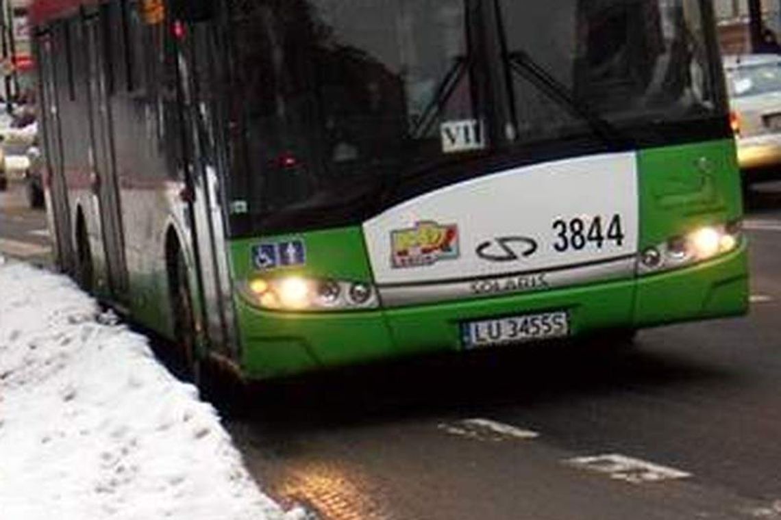 Pijany pieszy uderzył w trolejbus