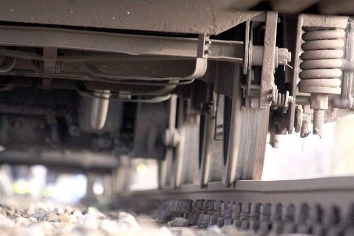 Pijany spał na torach. Nie zauważył pociągu Pijany spał na torach. Nie zauważył pociągu